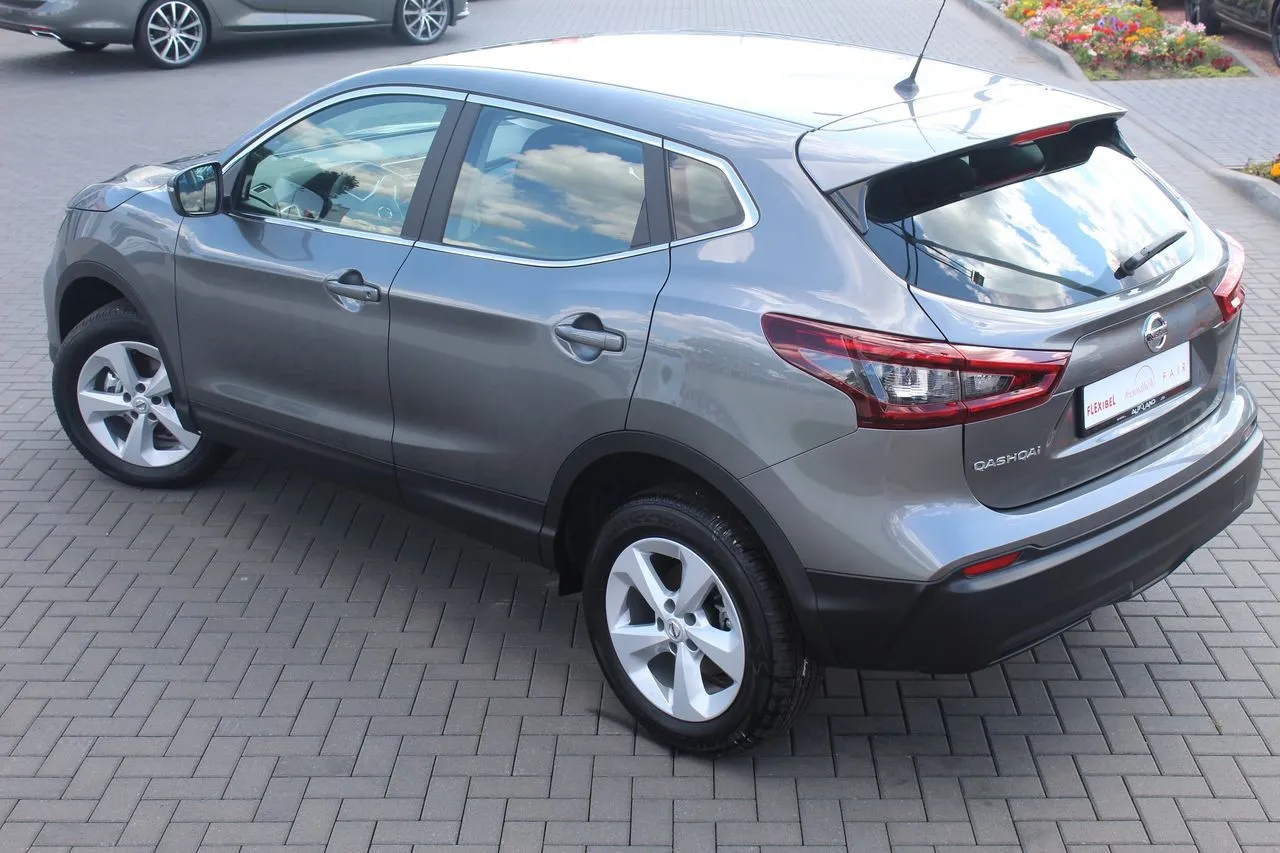 Nissan Qashqai 1.3 DIG-T...  Image 7